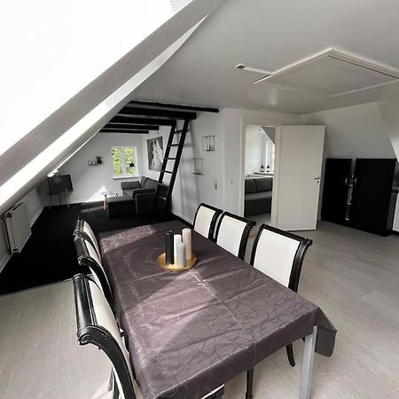 Stor Rummelig Lejlighed Med Egen P-Plads 科灵 外观 照片
